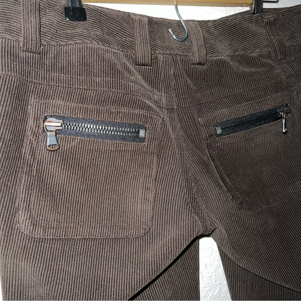 Alice + Olivia Dark Brown Corduroy Boot Cut Pants - Picture 8 of 13